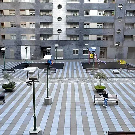 Alda Estacion Szálloda Oviedo